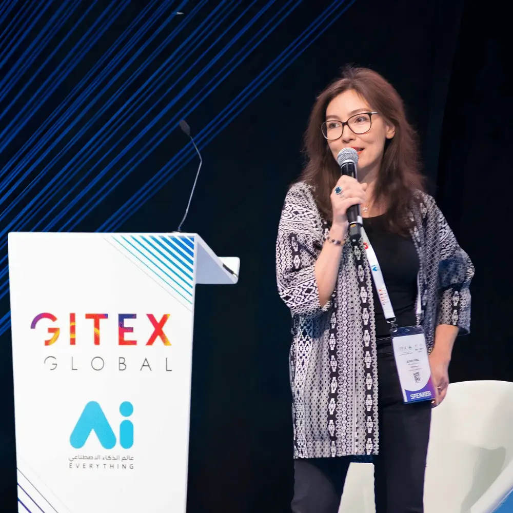 Elena Sinel UAE GITEX presentation