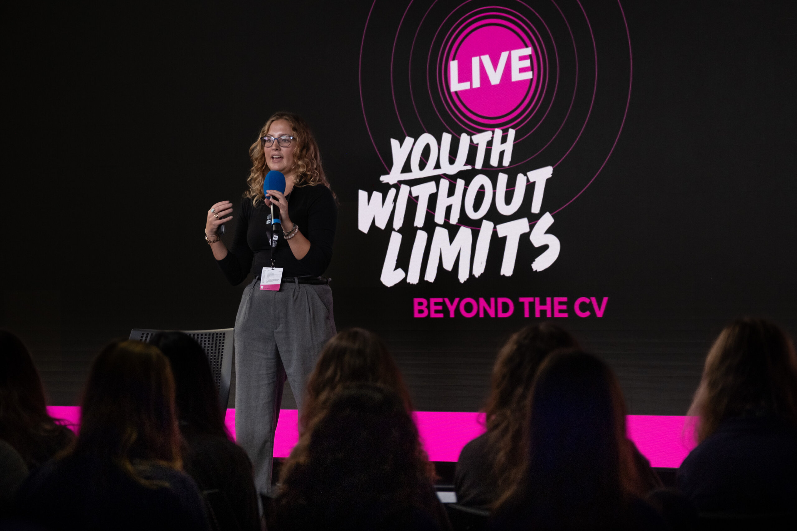 Teens in AI's NED Victoria Sinel speaks at The Duke of Edinburgh Awards Event