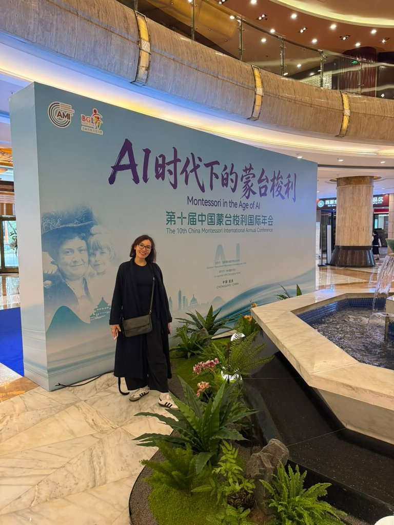 Elena Sinel speaking at China Montessori International Annual Conference